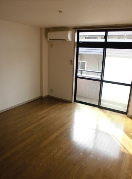 ファースト３６の居間・リビング