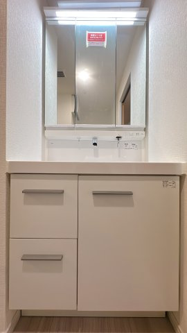 【独立洗面台】 | シティライフ野間レイクビュー☆仲介手数料半額☆ | 新品交換済みの独立洗面台♪