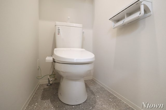 【トイレ】 | ザ・ラウンジ大須 | 清潔感のあるトイレです