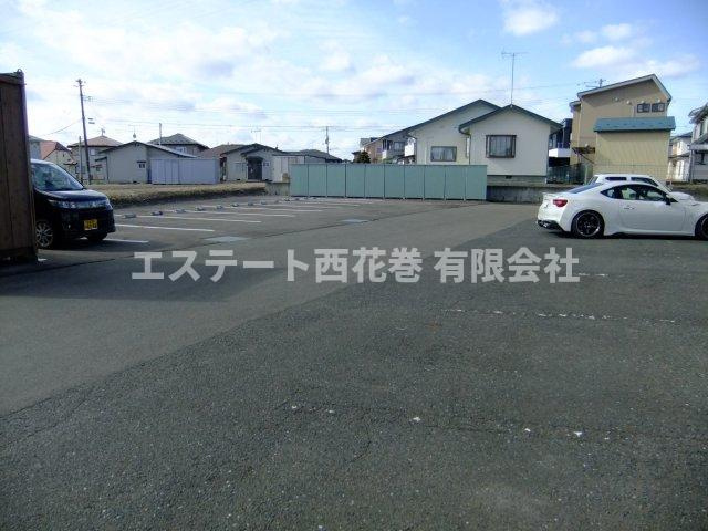 グレイス桜台の駐車場