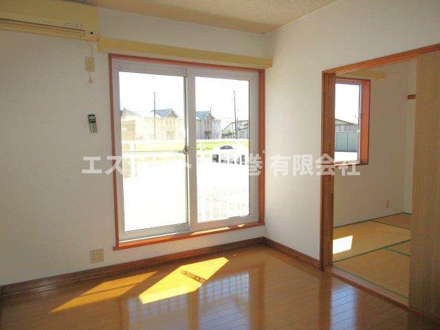 グレイス桜台の洋室