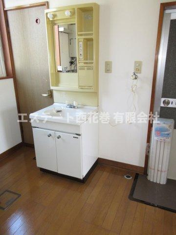 グレイス桜台の洗面所|キッチン内になります。