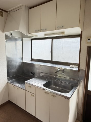 みどり宅建寺前貸家のキッチン