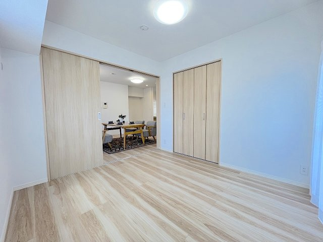 三愛シティライフ箱崎12の洋室