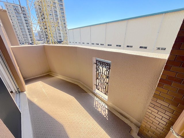 三愛シティライフ箱崎12のバルコニー