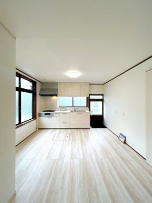 【キッチン】 | 鳥取市美萩野３丁目中古戸建て