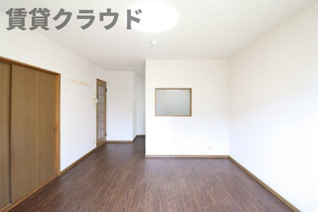 コンフォールＡの居間・リビング|おしゃれな居間です