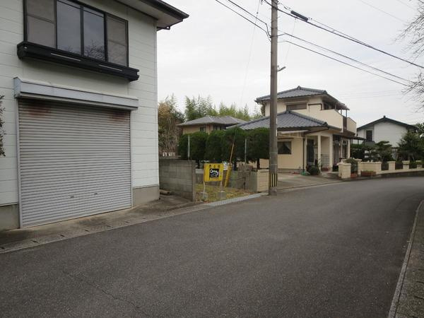 大分市大字政所の売地の前面道路含む現地写真|2950-26の土地側前面道路含む写真