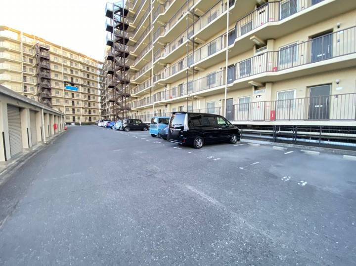 ネオコーポ武庫川の駐車場|駐車場