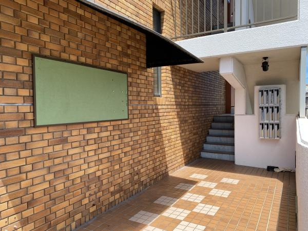 マンション祇園のエントランス|ポスト