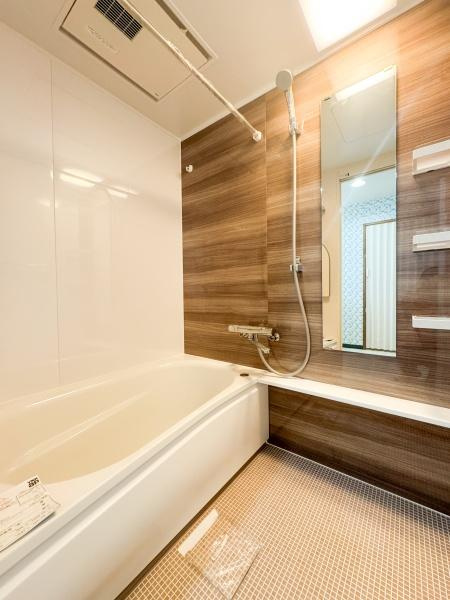 マンション祇園の浴室|浴室暖房乾燥機付きで雨の日のお洗濯も安心。