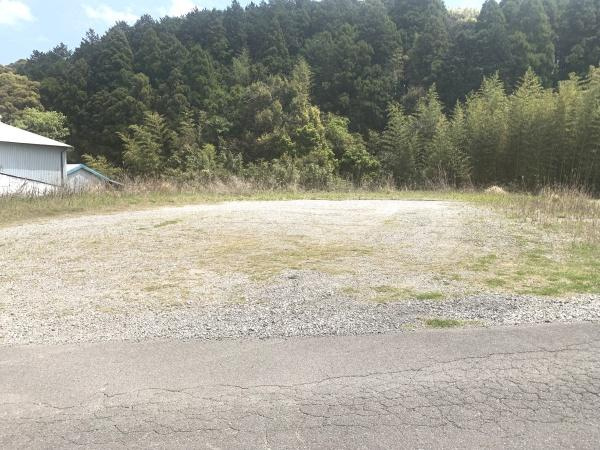 屋山　土地の前面道路含む現地写真