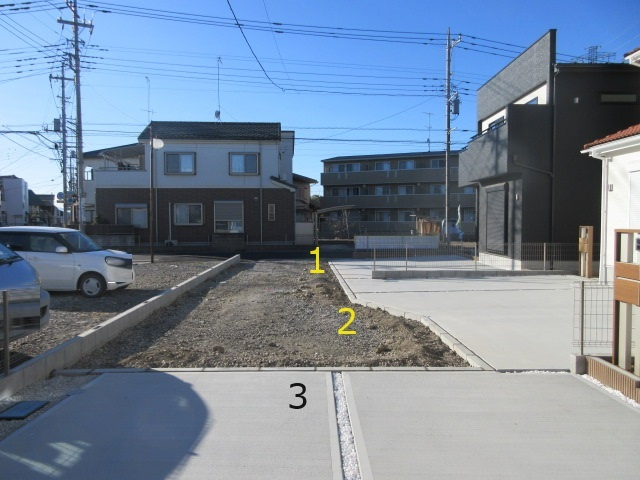 【仲介手数料無料】新築戸建　熊谷市箱田7-9-19（全3棟）の前面道路含む現地写真