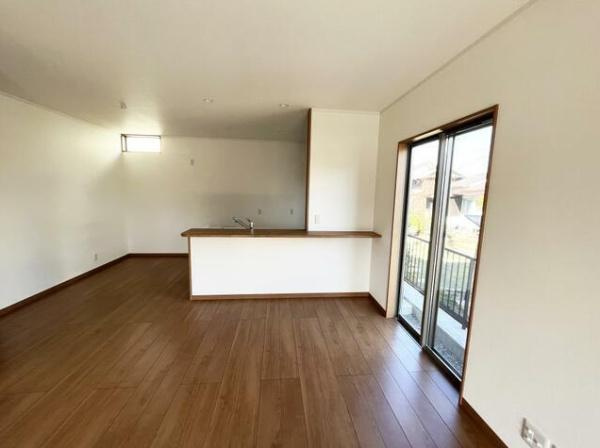 大分市明磧町１丁目の中古一戸建の居間・リビング