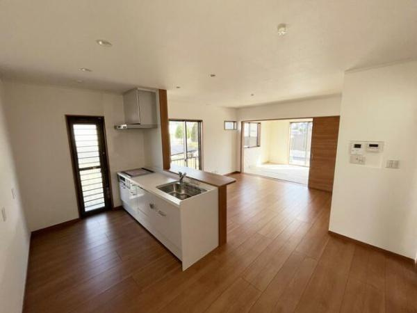 大分市明磧町１丁目の中古一戸建の居間・リビング