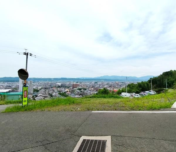 葛木　土地の前面道路含む現地写真