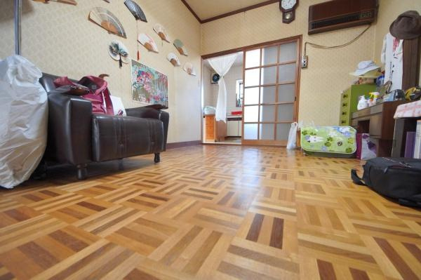 別府市新別府　中古戸建ての居間・リビング|約6.0帖の洋室