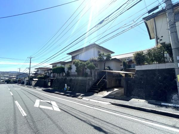 宮崎台　中古の前面道路含む現地写真