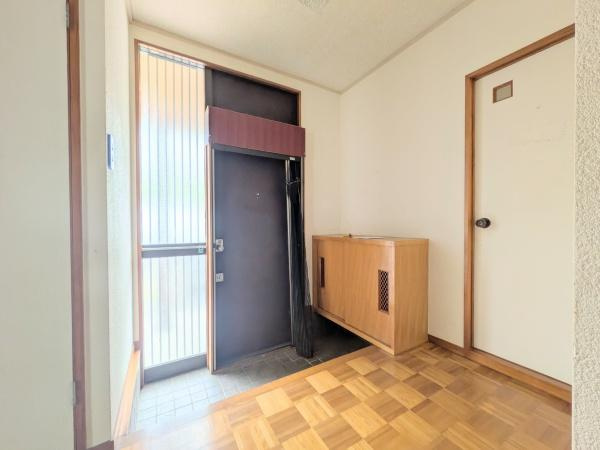 政所　中古戸建の玄関|玄関ホール