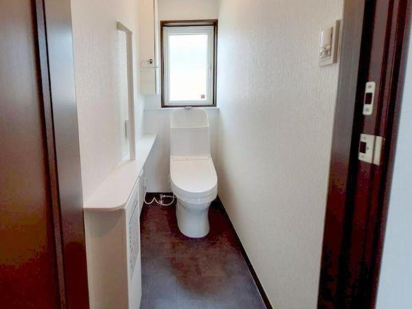 京が丘南　中古のトイレ|2階トイレ