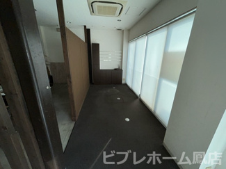 【内装】 | 長曽根町店舗