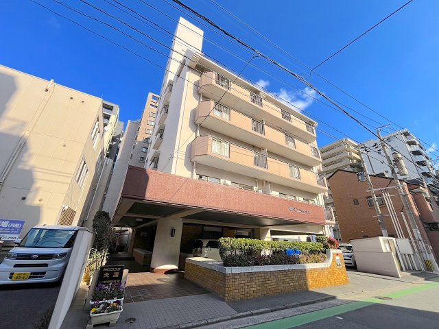 朝日プラザ大濠の外観