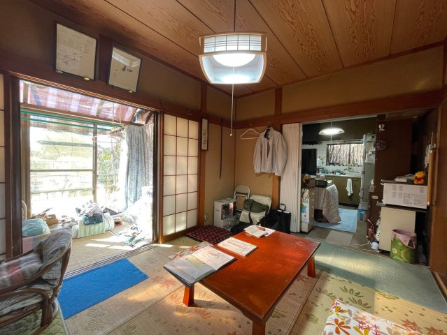 稲敷市犬塚　中古戸建の居間・リビング