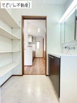 【独立洗面台】 | ワイウッドコート熊谷市石原第4期 戸建住宅 | ≪3号棟≫
現地(2025年9月撮影)