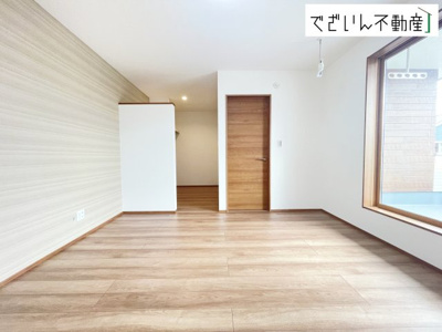 【洋室】 | ワイウッドコート熊谷市石原第4期 戸建住宅 | ≪3号棟≫
現地(2025年9月撮影)