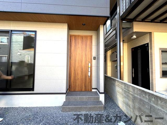 カゾクの家。立地の良いデザイン住宅。の玄関|シンプルで使いやすい玄関です