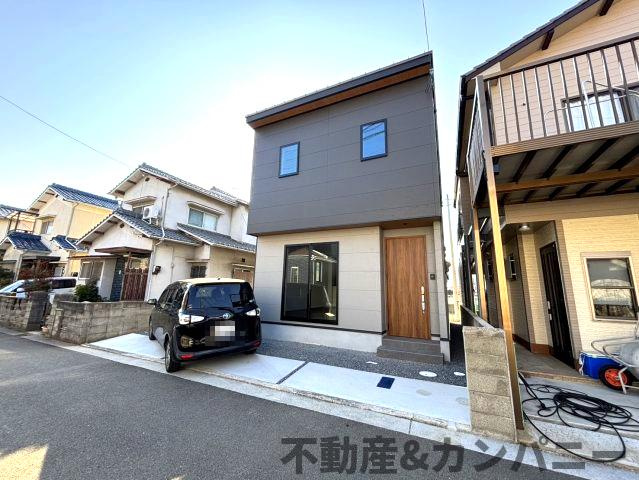 カゾクの家。立地の良いデザイン住宅。の外観|おしゃれな外観です