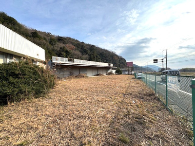 【外観】 | 車庫付事務所　神河町吉冨