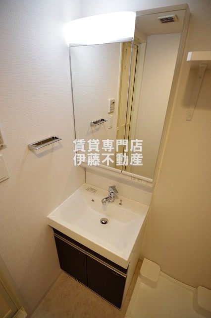 CREST TAPP黒川の独立洗面台