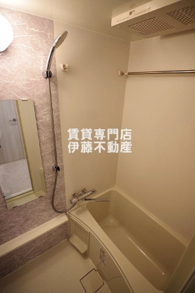 CREST TAPP黒川の浴室