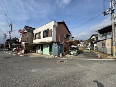 【前面道路含む現地写真】 | オーナーチェンジ　北条町横尾