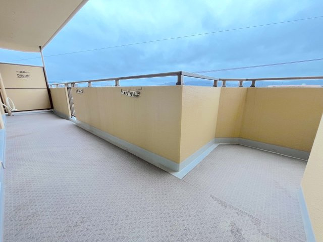 ダイアパレスビューパーク前原のバルコニー