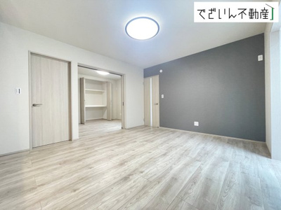 【居間・リビング】 | ワイウッドコート熊谷市石原第4期  戸建住宅 | ≪7号棟≫
現地(2025年9月撮影)