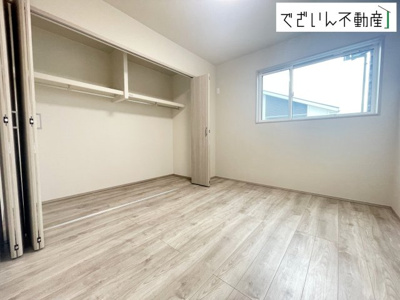 【洋室】 | ワイウッドコート熊谷市石原第4期  戸建住宅 | ≪7号棟≫
現地(2025年9月撮影)