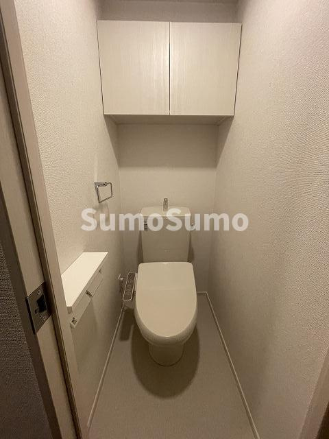 ワールドアイURBAN GATEのトイレ|ゆったりとした空間のトイレです