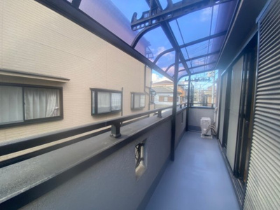 【バルコニー】 | 浅香山町３丁　中古戸建 | 落ち着いた時間を過ごせるバルコニーです