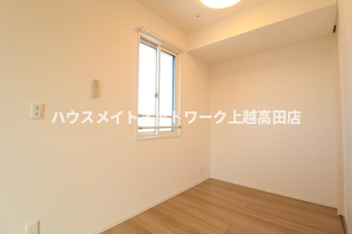 ナゴミエル/エミアス ナゴミエルの洋室|洋室3.0帖