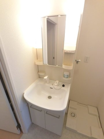 【独立洗面台】