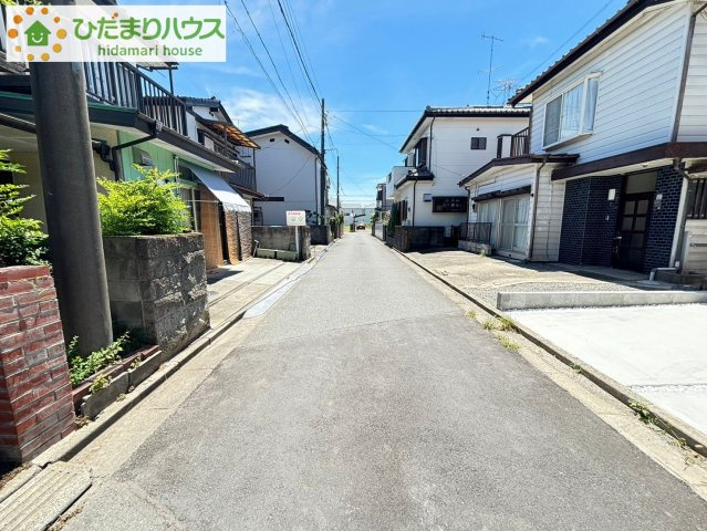 熊谷市久保島　23-P1　新築一戸建て　いろどりアイタウン　01の前面道路含む現地写真
