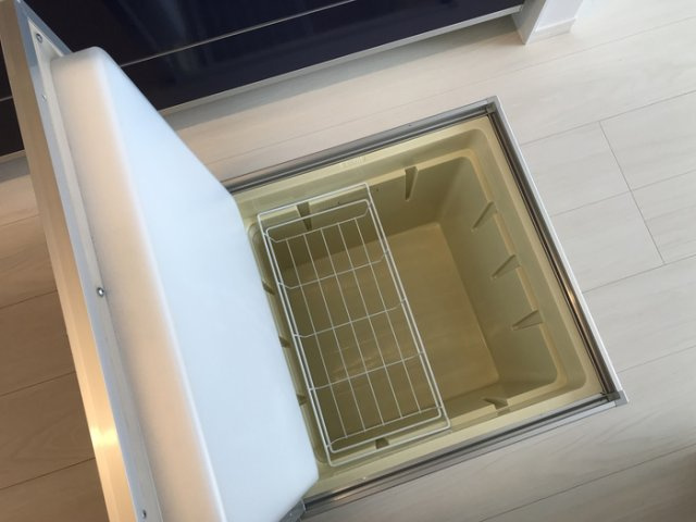【その他】 | Maisonetteコウリョウ鎌倉山 | 床下収納