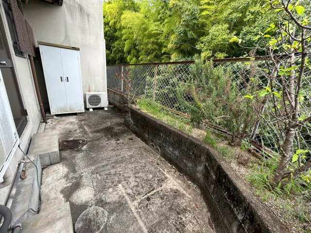 向日市物集女町北ノ口　のその他|洗面所から北側庭に出てことも可能です！
物置スペースとしてもご活用いただけます。