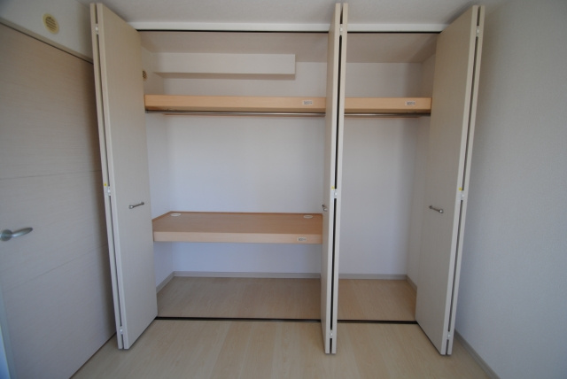 グランドゥールの収納|内装イメージ：同物件別室