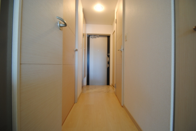 グランドゥールの玄関|内装イメージ：同物件別室