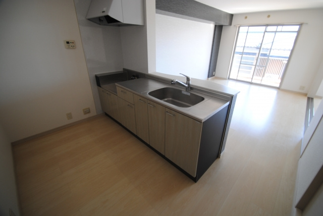 グランドゥールのキッチン|内装イメージ：同物件別室