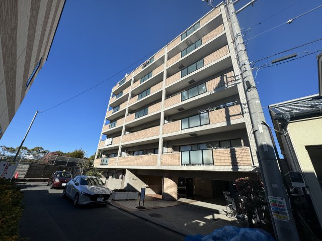 クレアトール船堀の外観