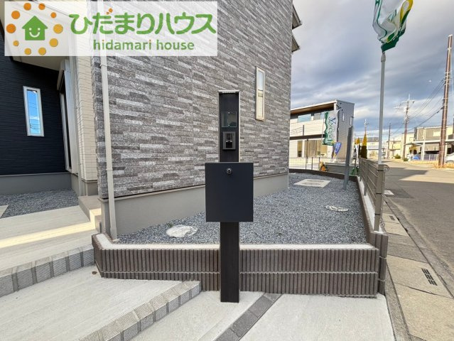 熊谷市石原　第4期　分譲一戸建て　ワイウッドコート　07の設備|スタイリッシュな郵便受け★